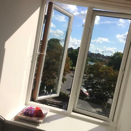 Slotsgade ヒレレズ